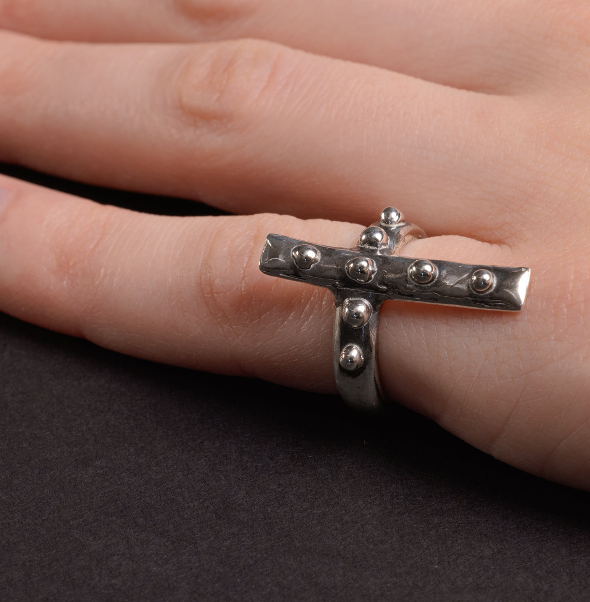 anello Cross Me
