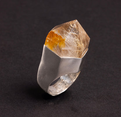 Anello Quarzo Colonna